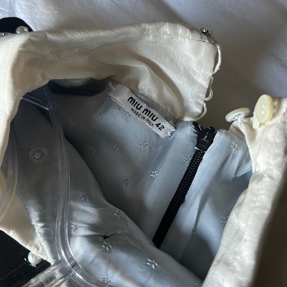 MIU MIU silk dress with embellished Peter Pan collar. - Picture 2 of 6